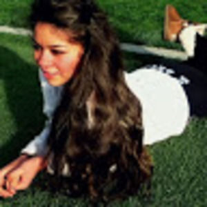 Meet your Posher, Gloria